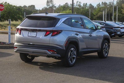 2026 Hyundai TUCSON HYBRID SEL AWD