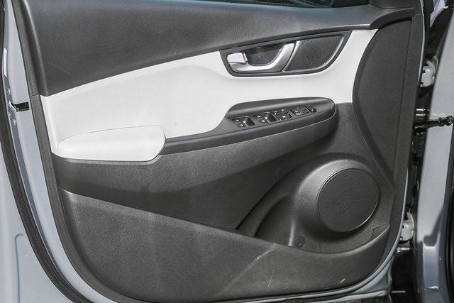 2023 Hyundai KONA ELECTRIC SE