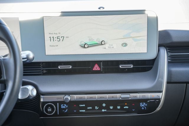 2023 Hyundai IONIQ 5 SE Standard Range