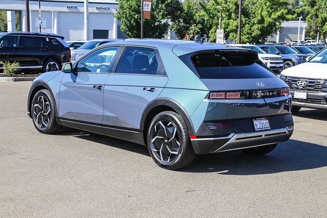 2024 Hyundai IONIQ 5 SEL