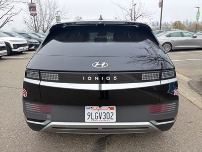 2024 Hyundai IONIQ 5 SEL