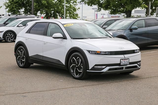 2024 Hyundai IONIQ 5 SEL