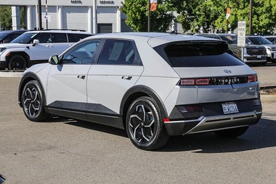 2024 Hyundai IONIQ 5 SEL