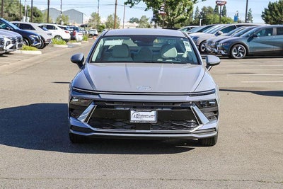 2026 Hyundai SONATA SE