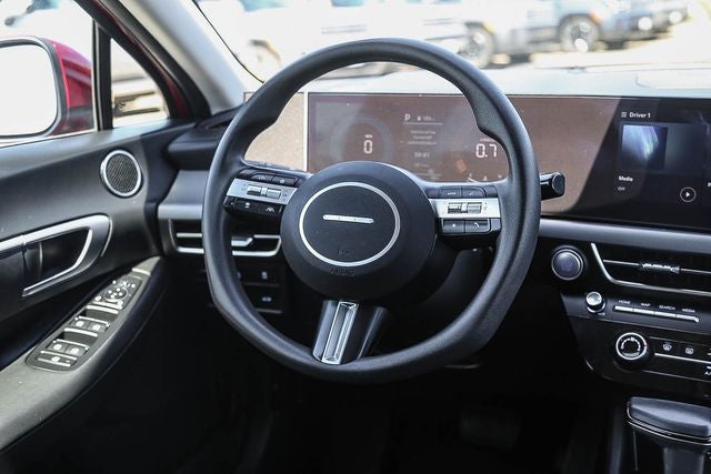 2025 Hyundai SONATA SE