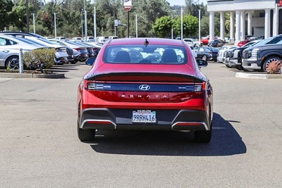 2025 Hyundai SONATA SE