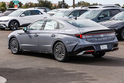 2026 Hyundai SONATA HYBRID SEL
