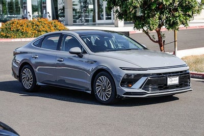 2026 Hyundai SONATA HYBRID SEL