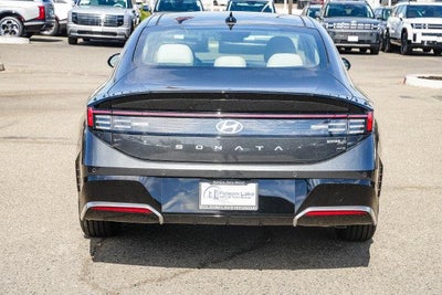 2026 Hyundai SONATA HYBRID Limited