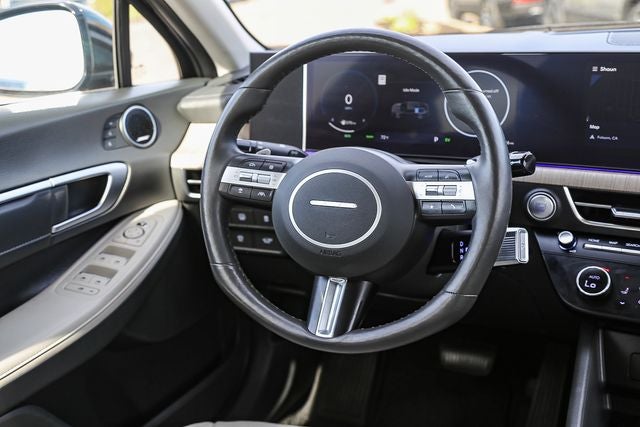 2024 Hyundai SONATA HYBRID Limited