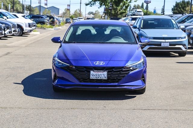 2023 Hyundai ELANTRA SE