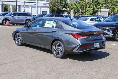 2026 Hyundai ELANTRA Limited