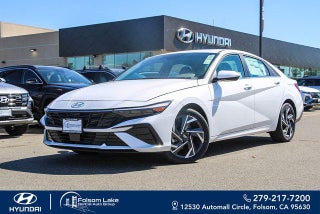 2025 Hyundai ELANTRA SEL Convenience