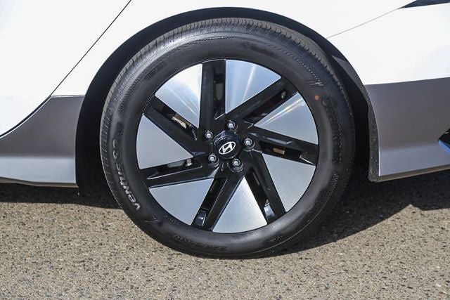 2024 Hyundai IONIQ 6 SE