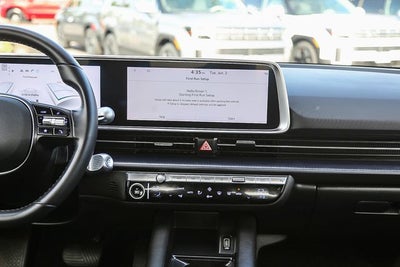 2024 Hyundai IONIQ 6 SE