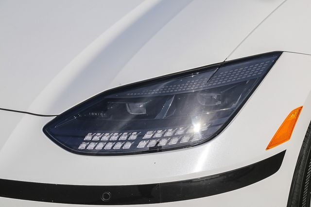2024 Hyundai IONIQ 6 SE