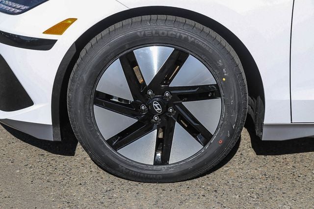 2023 Hyundai IONIQ 6 SE