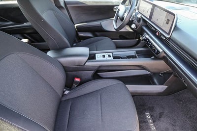 2023 Hyundai IONIQ 6 SE