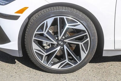 2025 Hyundai IONIQ 6 SEL