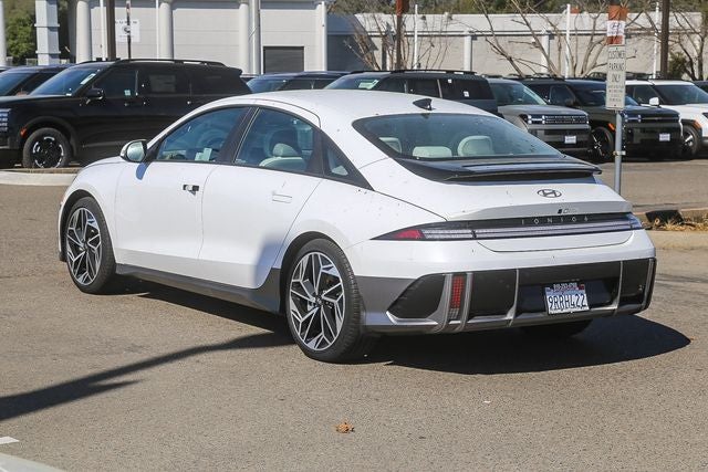 2025 Hyundai IONIQ 6 SEL