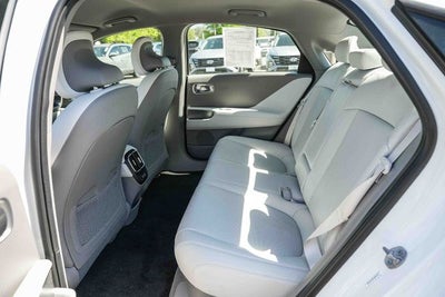 2025 Hyundai IONIQ 6 SEL