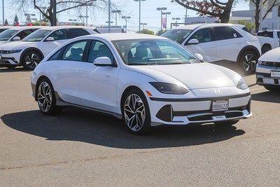2025 Hyundai IONIQ 6 SEL
