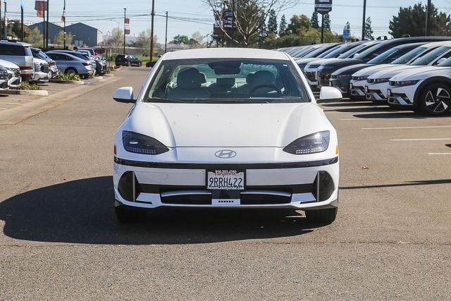 2025 Hyundai IONIQ 6 SEL