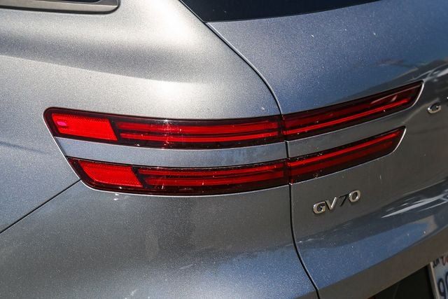 2023 Genesis GV70 2.5T Sport Prestige