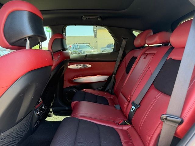 2023 Genesis GV70 2.5T
