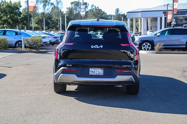 2024 Kia EV9 Light Long Range