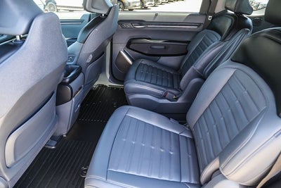 2024 Kia EV9 Land