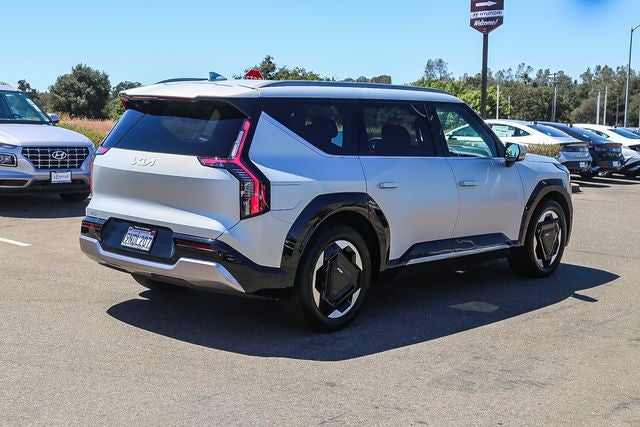 2024 Kia EV9 Land
