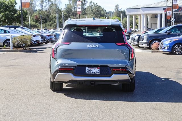 2024 Kia EV9 Land