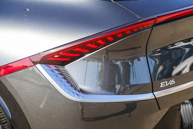 2024 Kia EV6 Wind