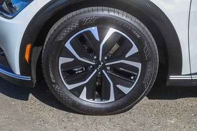 2024 Kia EV6 Wind