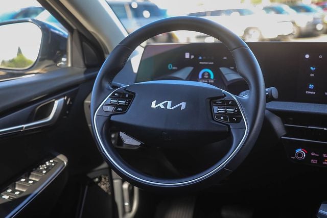 2024 Kia EV6 Wind