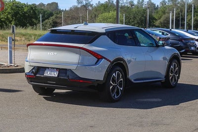 2024 Kia EV6 Wind