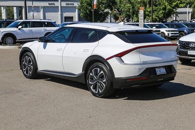 2024 Kia EV6 Light