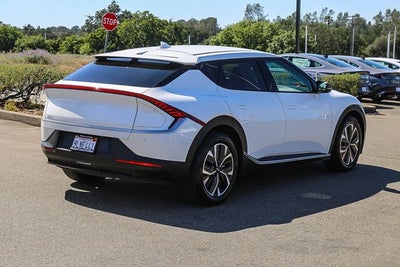 2024 Kia EV6 Light