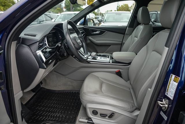 2022 Audi Q7 45 Premium Plus quattro