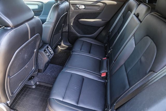 2023 Volvo XC40 B5 Core