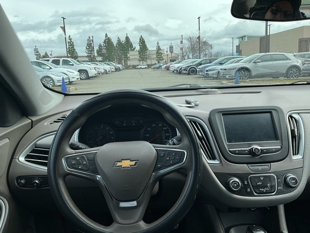 2017 Chevrolet Malibu LS 1LS