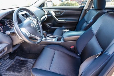 2016 Nissan Altima 2.5 SR
