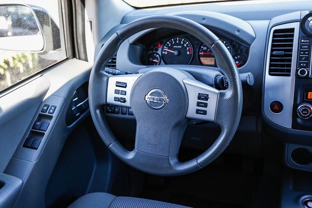 2020 Nissan Frontier SV