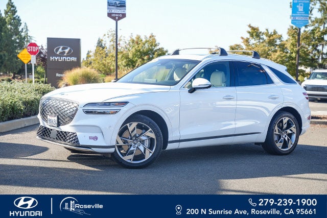 2025 GENESIS GV70 Advanced