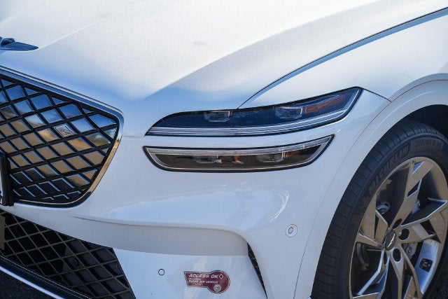 2025 Genesis Electrified GV70 Advanced