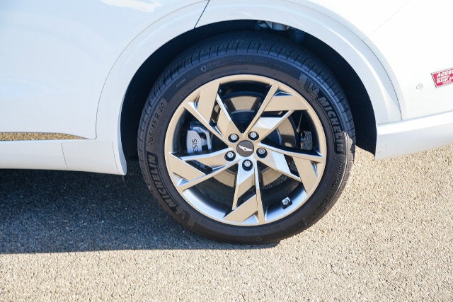 2025 Genesis Electrified GV70 Advanced