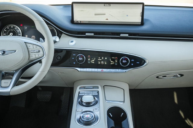 2025 Genesis Electrified GV70 Advanced