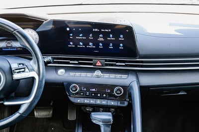 2023 Hyundai ELANTRA Limited
