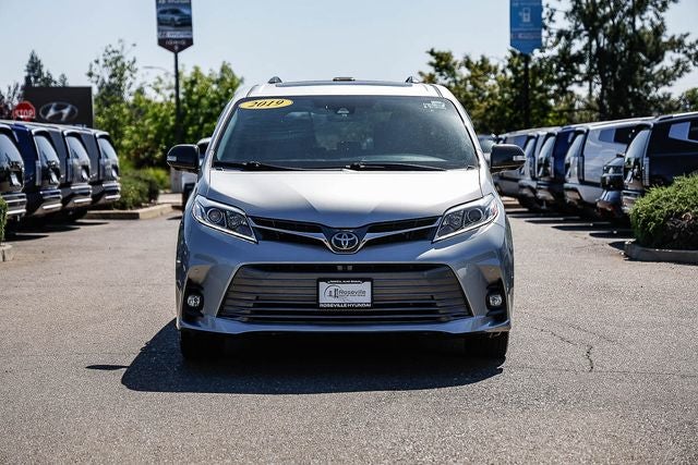 2019 Toyota Sienna Limited Premium 7 Passenger